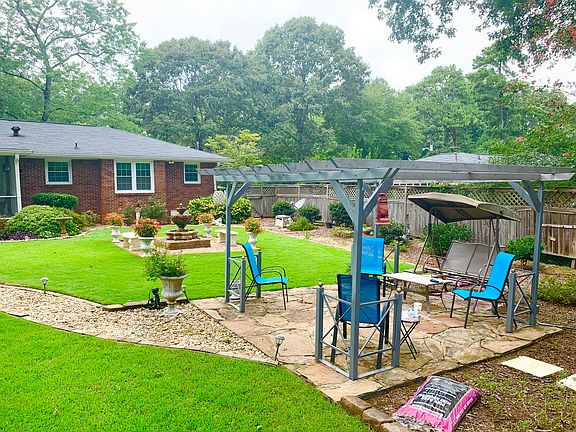 4th image of 347 Pine Forest Dr