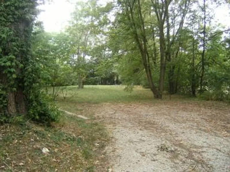 1325 N Kinser Pike — Photo 4
