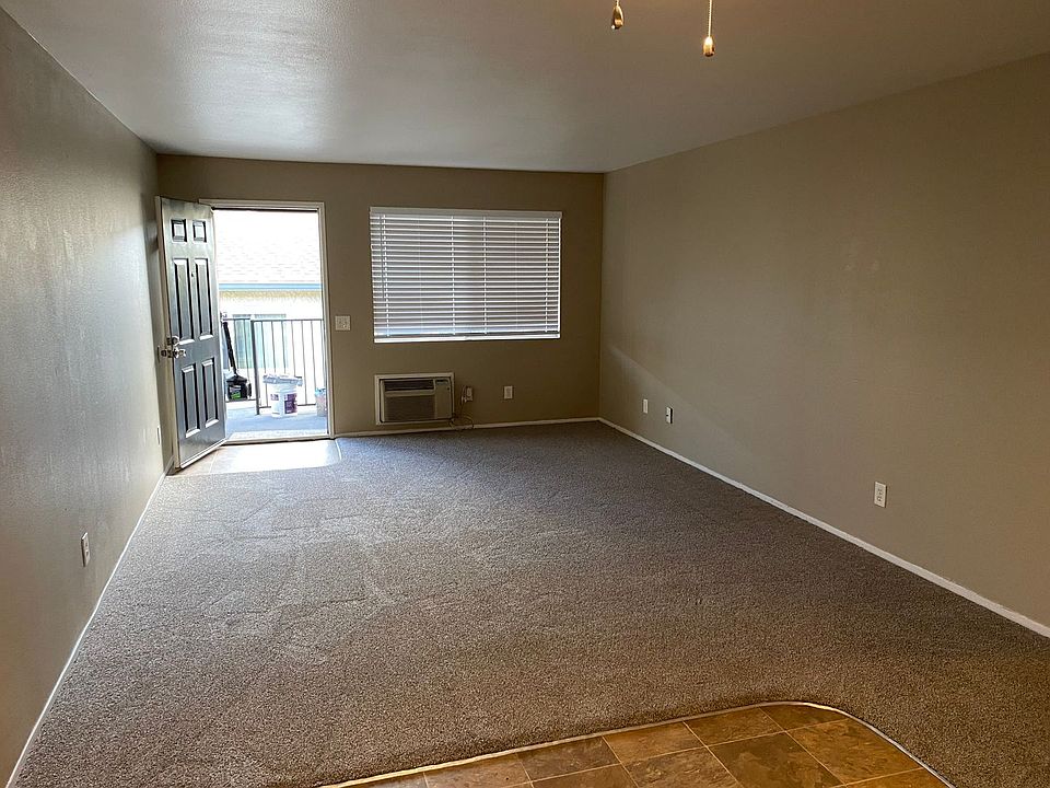 2nd image of 3061-3069 54th St #3061-04