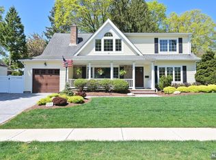 353 Pershing Ave, Oradell, NJ 07649