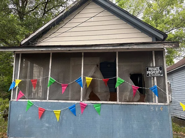 904 Amherst St, Brunswick, GA 31520