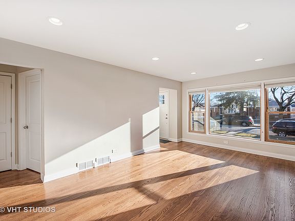 2nd image of 7540 N Oketo Ave