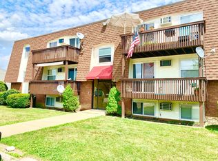 172 Brunswick, Elyria, OH 44035