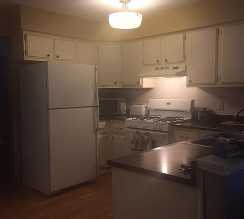 4th image of 3308 Sayre Ct
