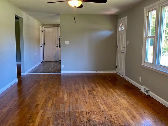 4th image of 1087 N State Road 101
