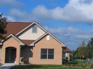 4171 S Sonata Cir, Milwaukee, WI 53221