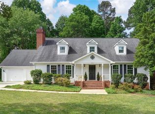 200 Stafford Oak Dr, Jamestown, NC 27282