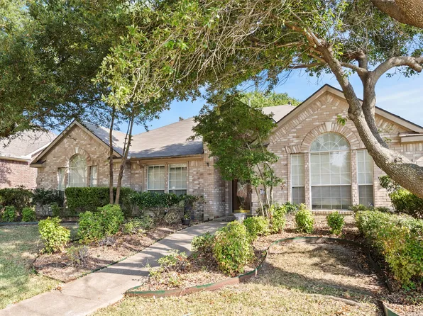 501 Bending Oaks Trl, Rockwall, TX 75087