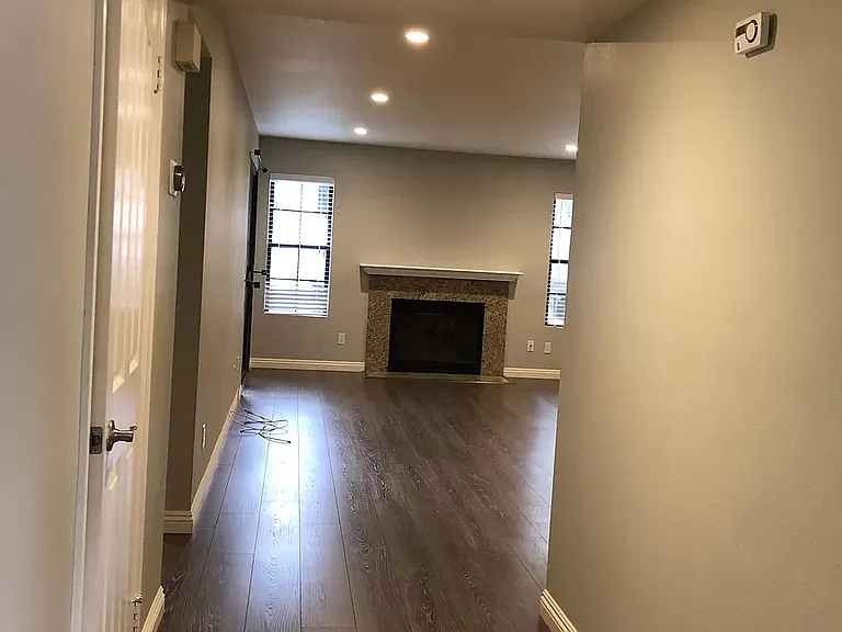15008 Avenida Venusto #142 — Photo 15