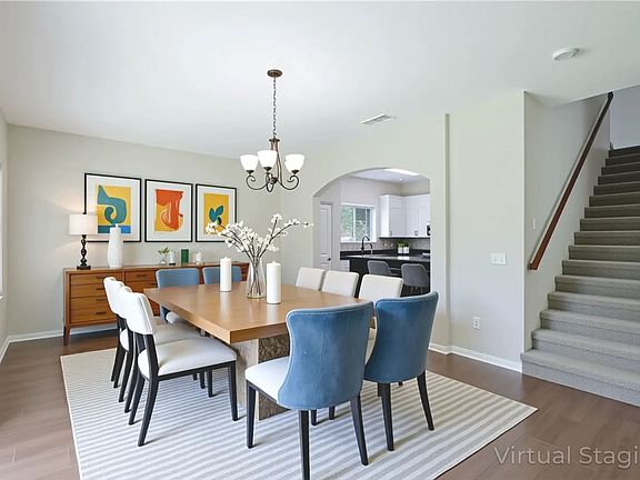 4th image of 3303 Pine Top Dr