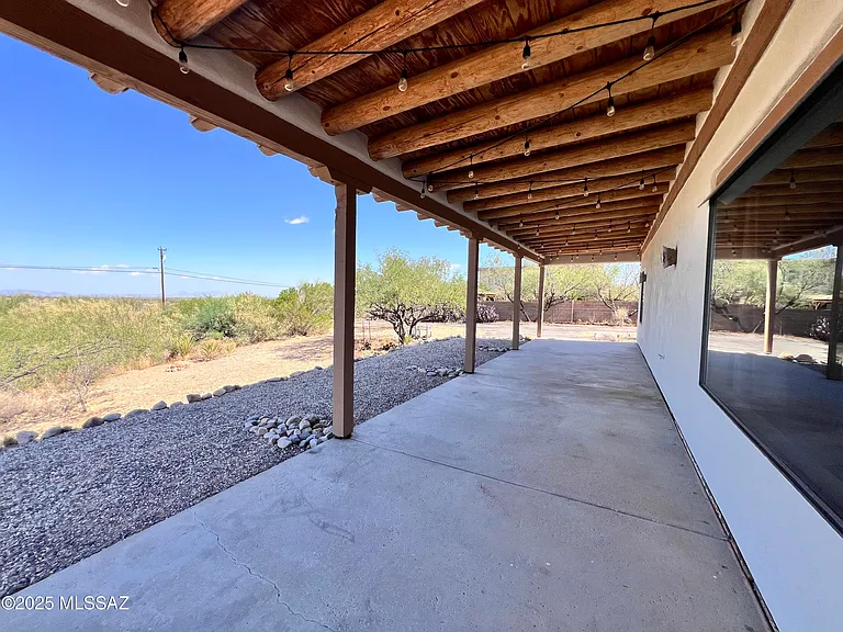 1040 N Wentworth Rd — Photo 11