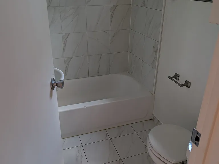 456 N Winchester Blvd — Photo 2