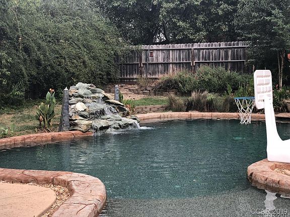 4th image of 153 Mistletoe Ct #0