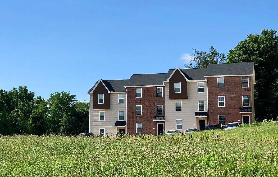 Glade Village — Photo 1