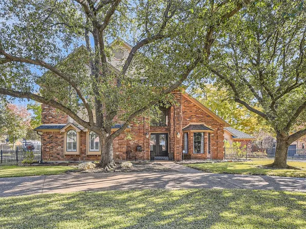 3411 Cliffwood Dr, Colleyville, TX 76034