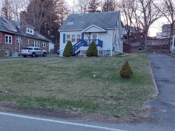 11 McElroy Pl
