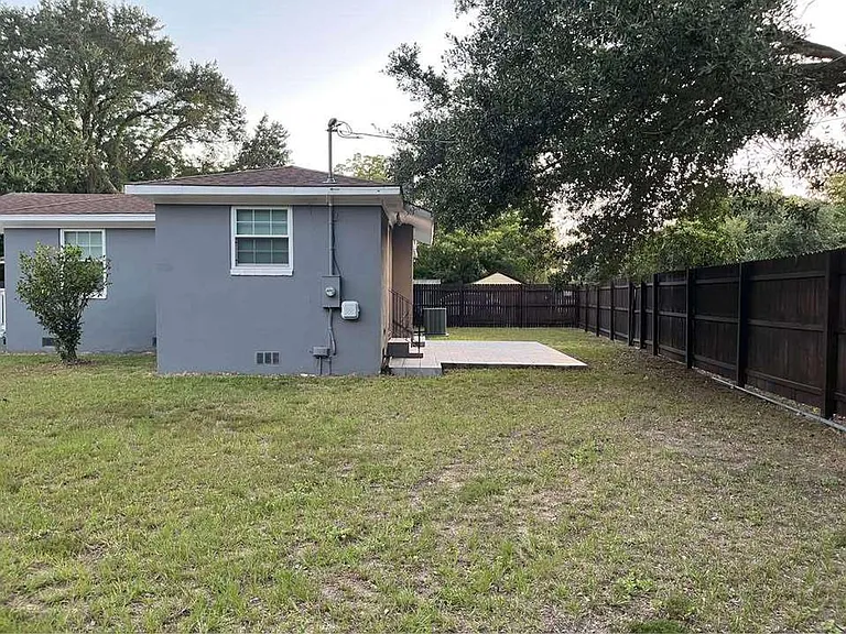 2143 Shrimp St — Photo 21