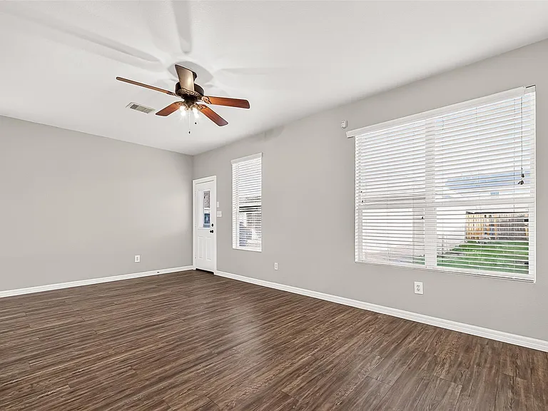 16743 Libson Falls Dr — Photo 12