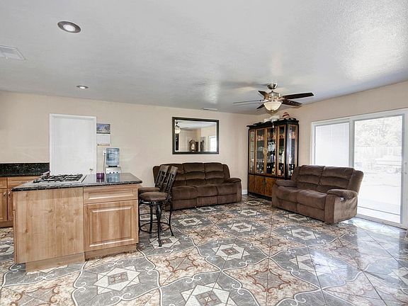4th image of 6701 Paquin Ct
