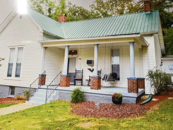316 E College St, Pulaski, TN 38478