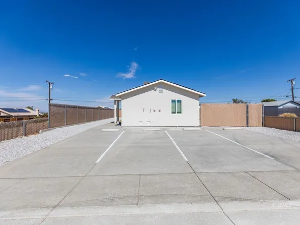1416 Mayo St, Ridgecrest, CA 93555