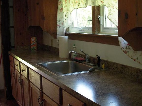 4th image of 5785 Downey Ave