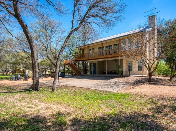 511 Ranch Road 1, Stonewall, TX 78671