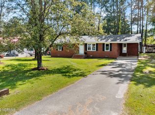 122 Rock Rd, Washington, NC 27889