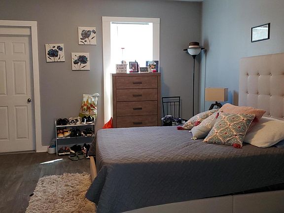 2nd image of 3224 W Greenfield Ave #3226