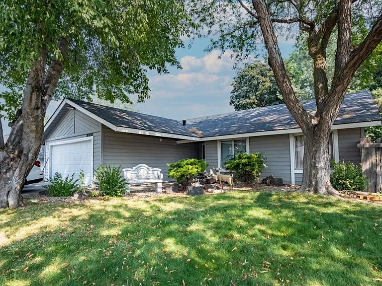 756 N Dogwood Pl — Photo 7