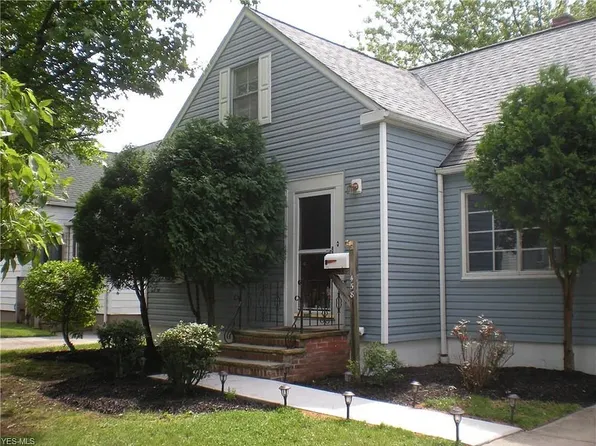 458 E 272nd St, Euclid, OH 44132
