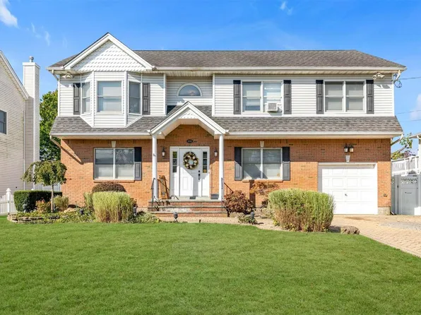 406 S Ocean Avenue, Freeport, NY 11520