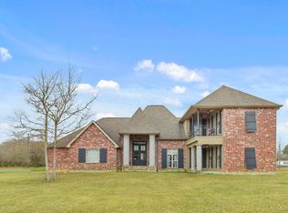 2867 Paul White Rd, Lake Charles, LA 70611