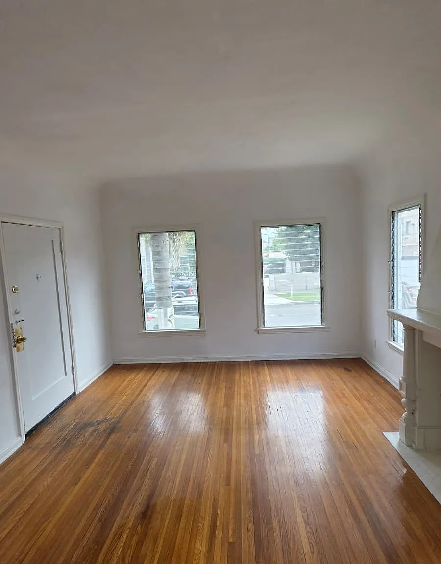 1 bed, 950 sqft, $2,695 — Photo 4