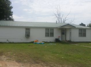 1112 Ayers Street, Prague, OK 74864