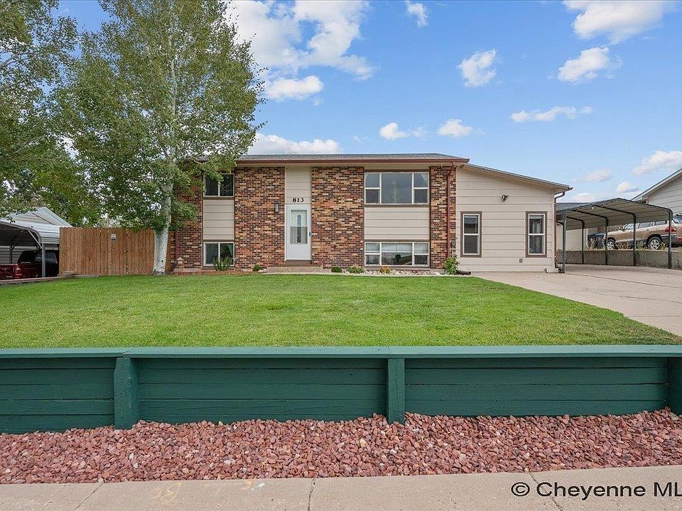 1st image of 813 Cottonwood Dr