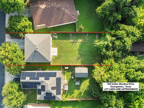 4th image of 906 Indian Meadow Dr