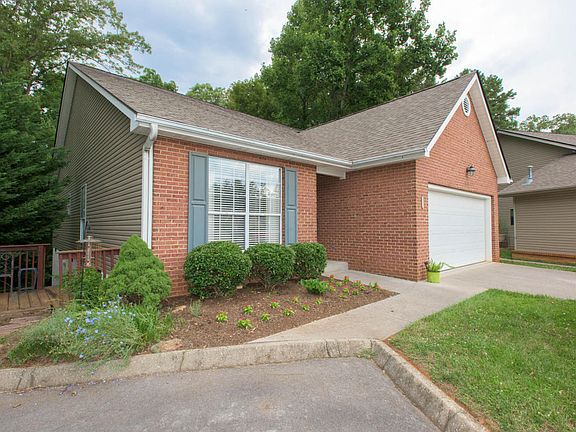 2nd image of 8419 Ivy Green Way