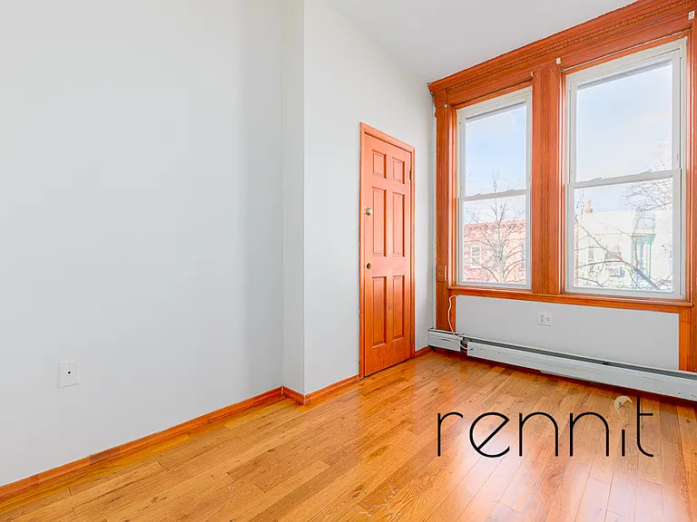 1168 Putnam Ave #3 — Photo 5