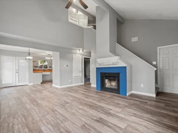 6841 Haltom Rd, Fort Worth, TX 76137