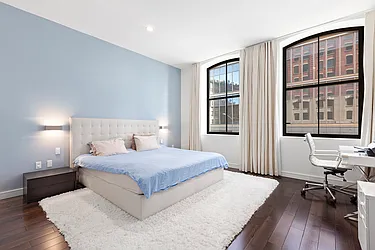 Sold by The SIMPLE Real Estate Co