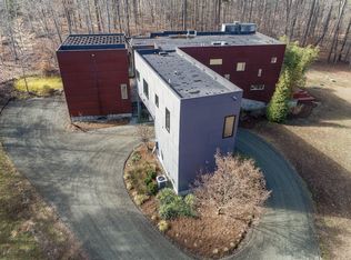4500 Hollow Oaks Dr, Chapel Hill, NC 27516