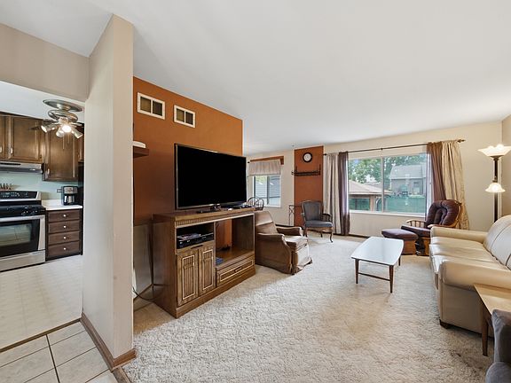 2nd image of 20823 S Acorn Ridge Dr