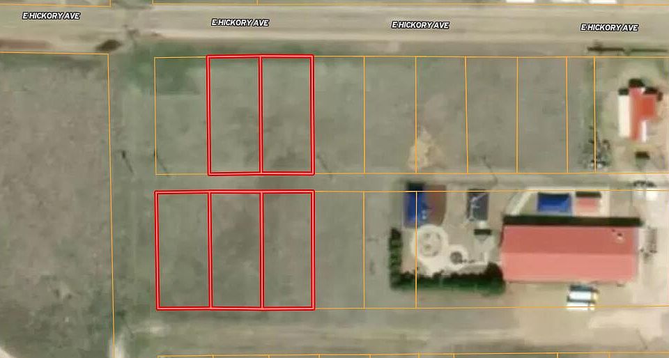 1st image of 702 E Hickory Ave