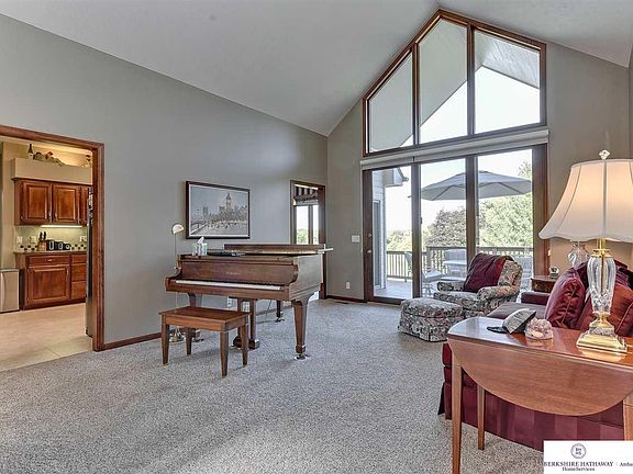 5th image of 3518 N 125th Ave