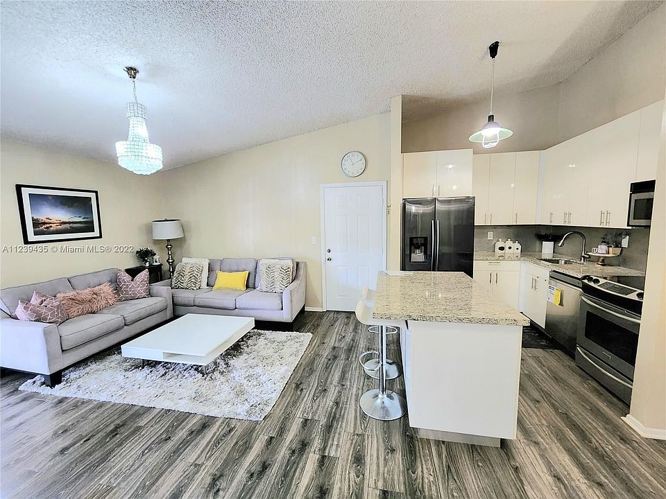 1st image of 935 NE 199th St #20416