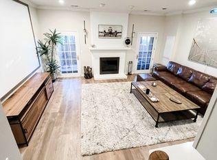 108 Gretna Green Ct, Alexandria, VA 22304