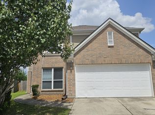 15706 Pin Oak Ridge St, Houston, TX 77073