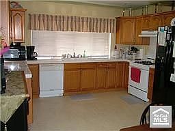 2nd image of 5028 Carfax Ave