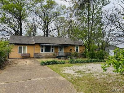 815 Lakeshore Dr, Cuba, MO, 65453